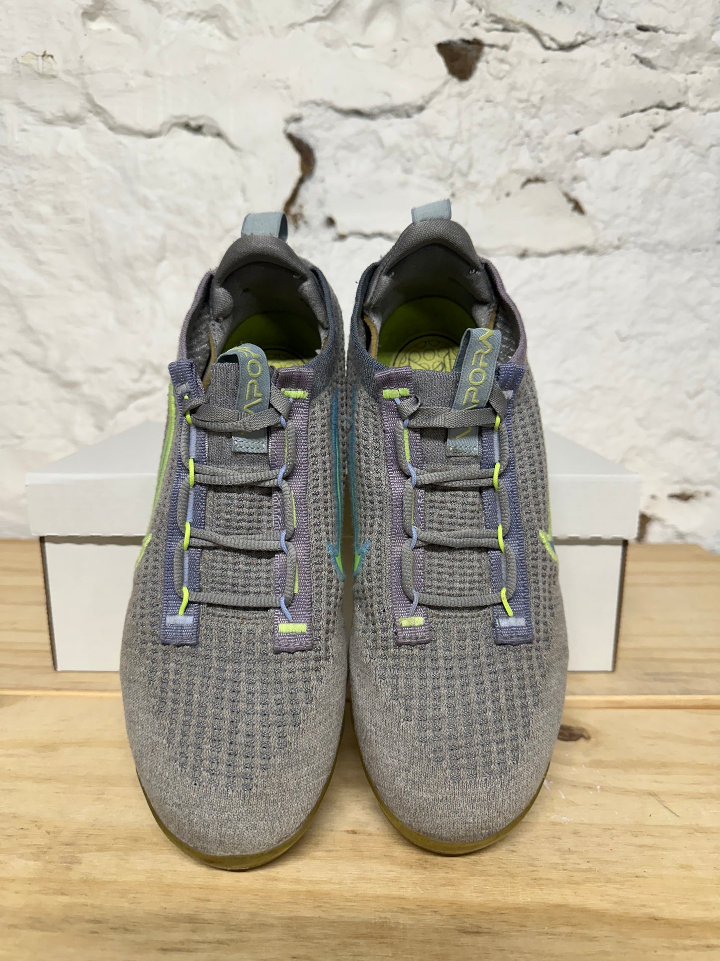 Nike Vapormax 2021 Flyknit Grey Liquid Lime Sz 9