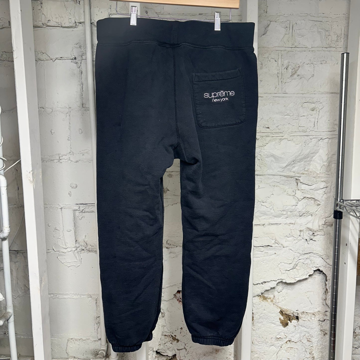 Supreme Back Classic Logo Sweatpants Sz M