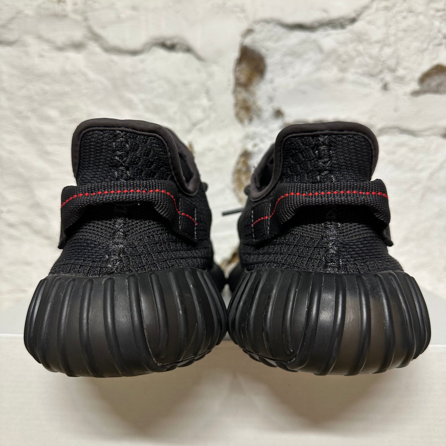 Yeezy 350 V2 Black (Non-Reflective) Sz 9