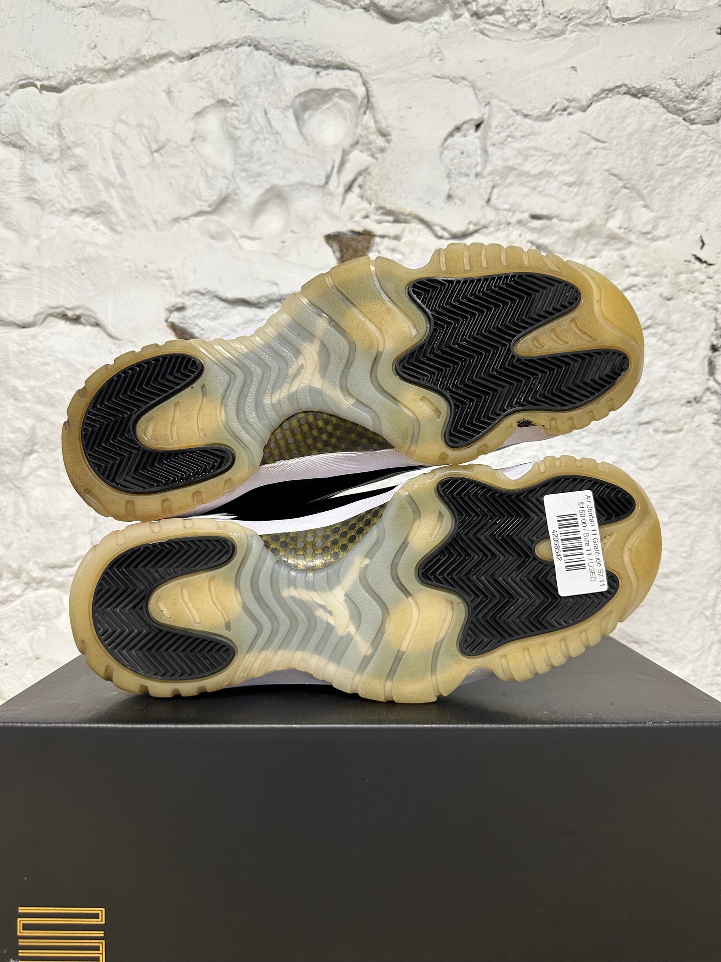 Air Jordan 11 Gratitude Sz 11