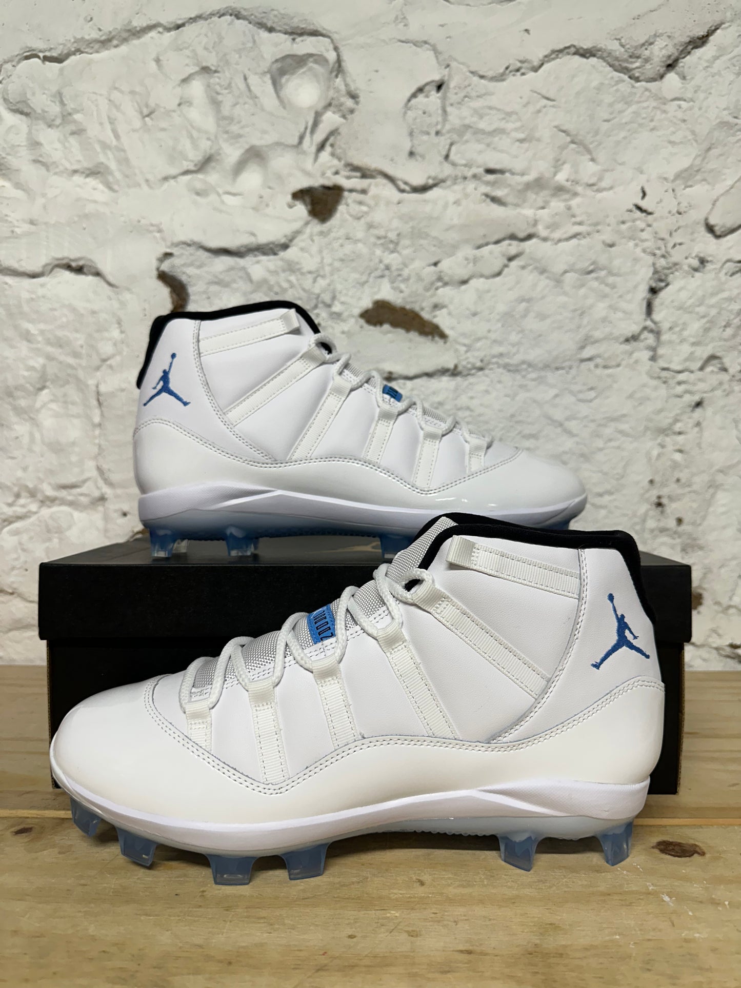 Air Jordan 11 Retro MCS Legend Blue Sz 11.5 DS