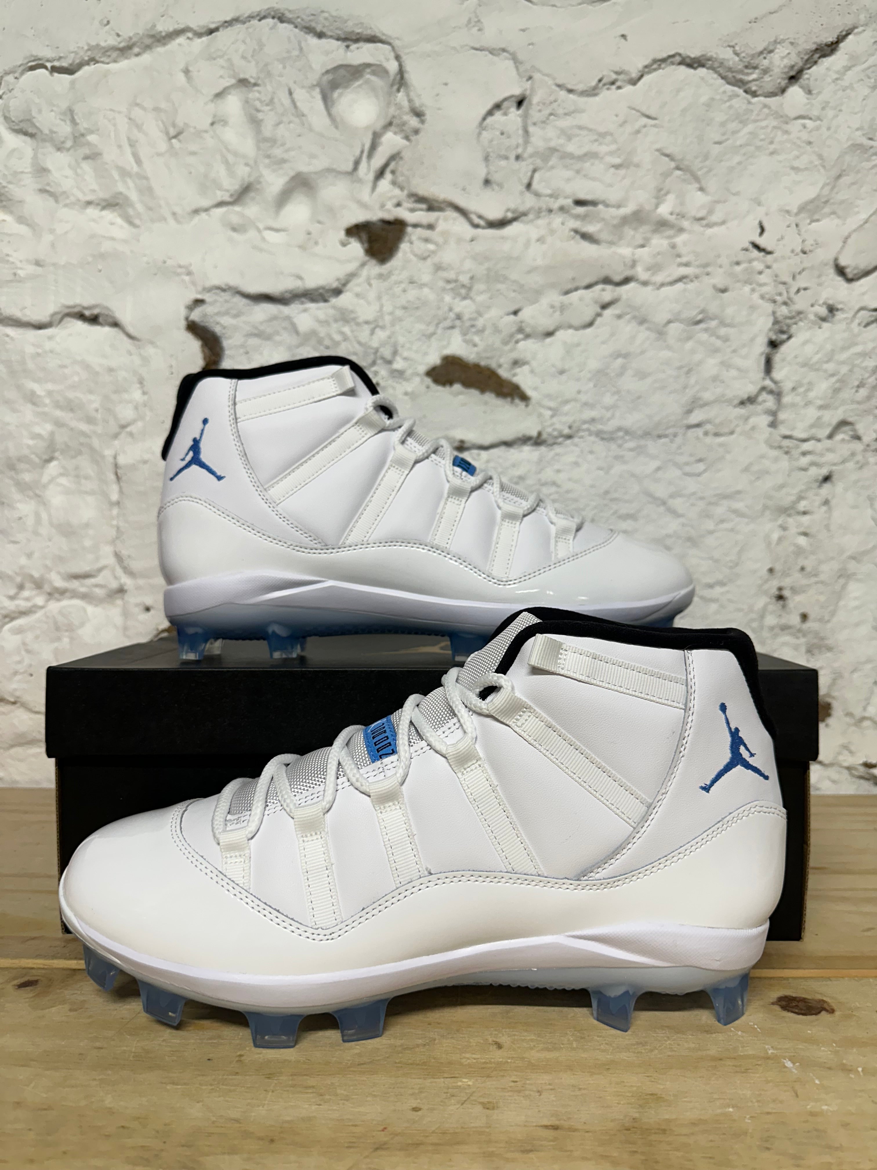 Air Jordan 11 Retro MCS Legend Blue Sz 11.5 DS