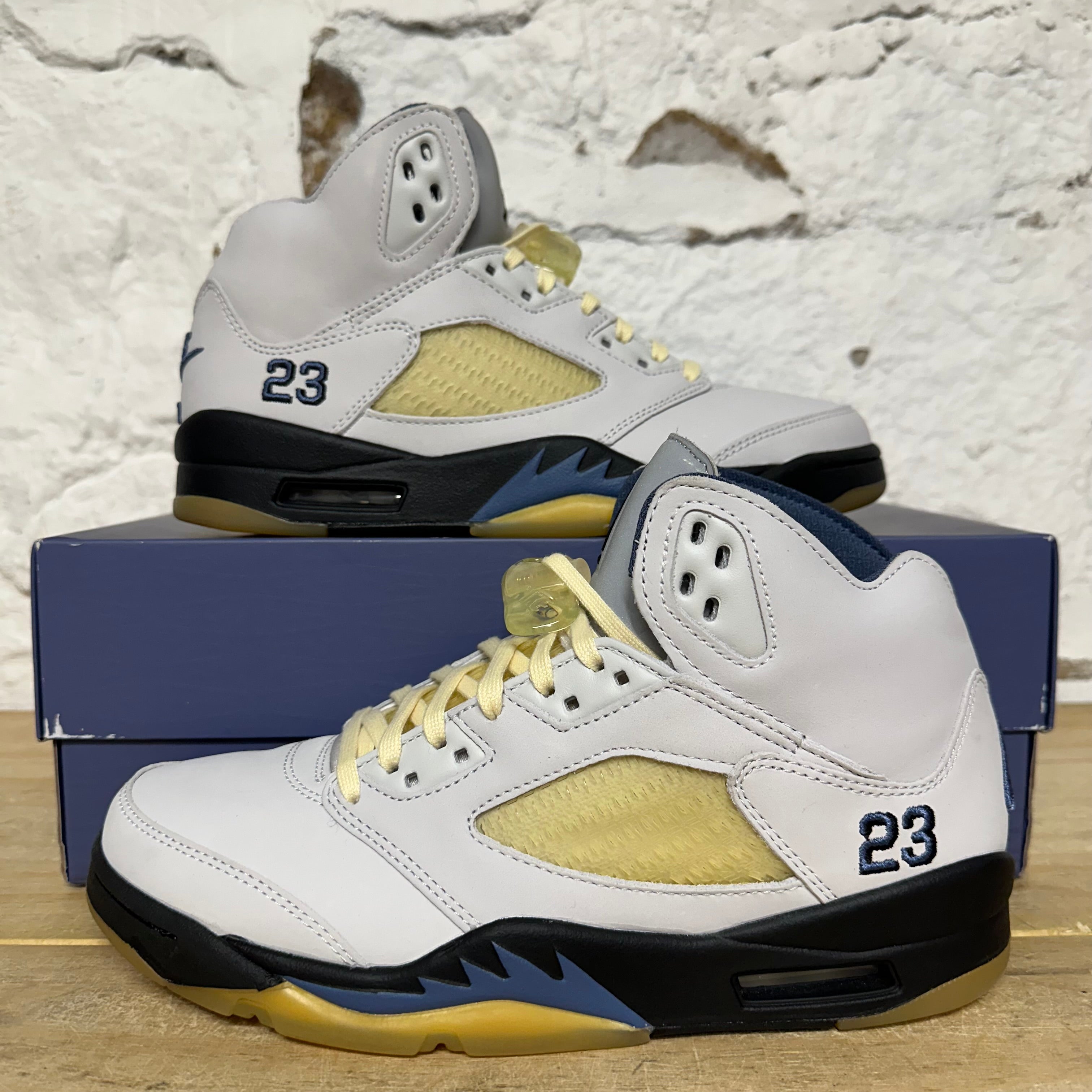 Air Jordan 5 A Ma Maniere Dawn Sz 10 (11.5W)