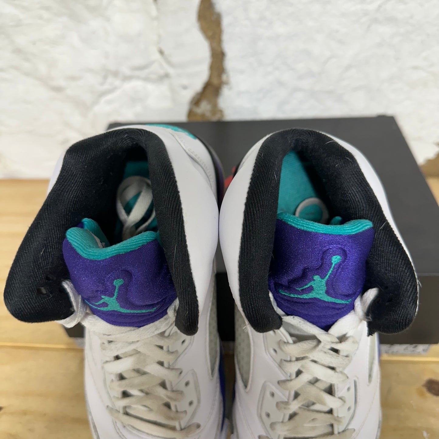 Air Jordan 5 Grape (2025) Sz 9.5
