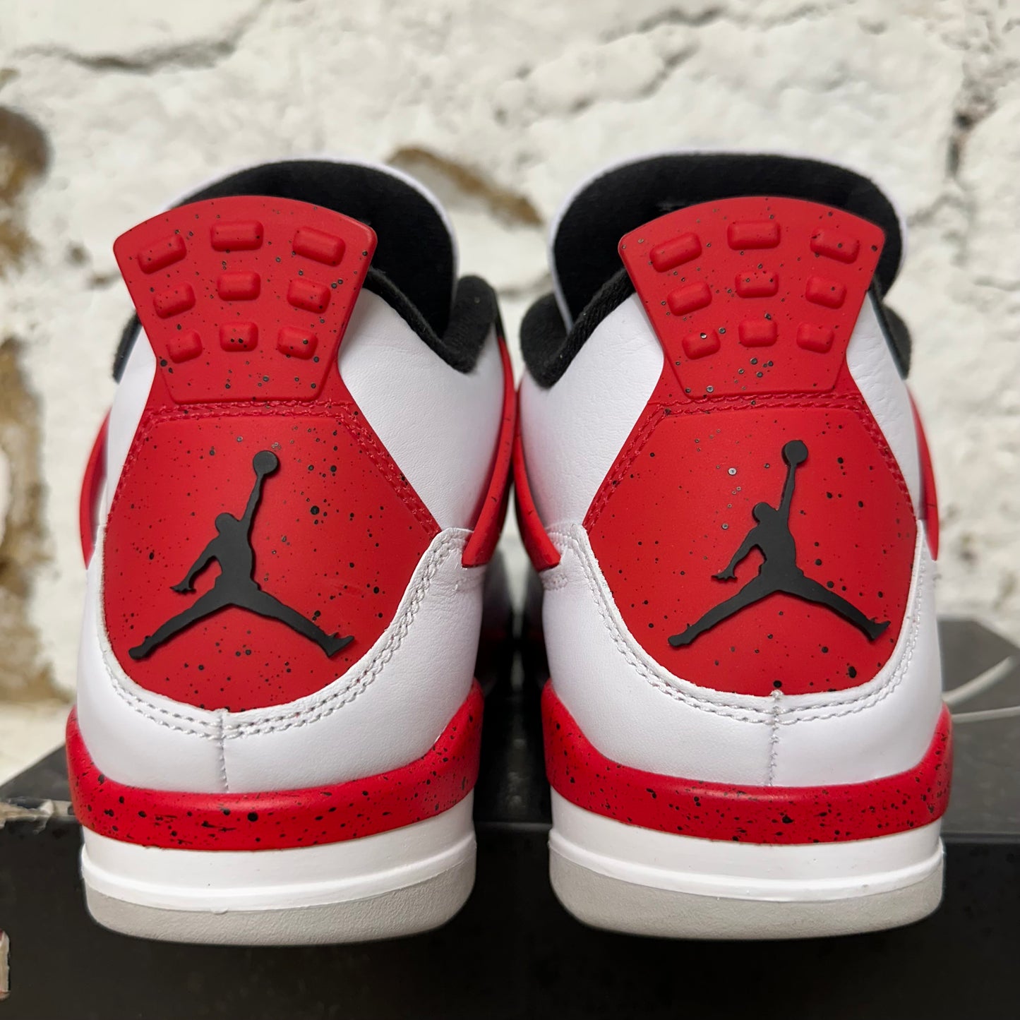 Air Jordan 4 Red Cement Sz 9
