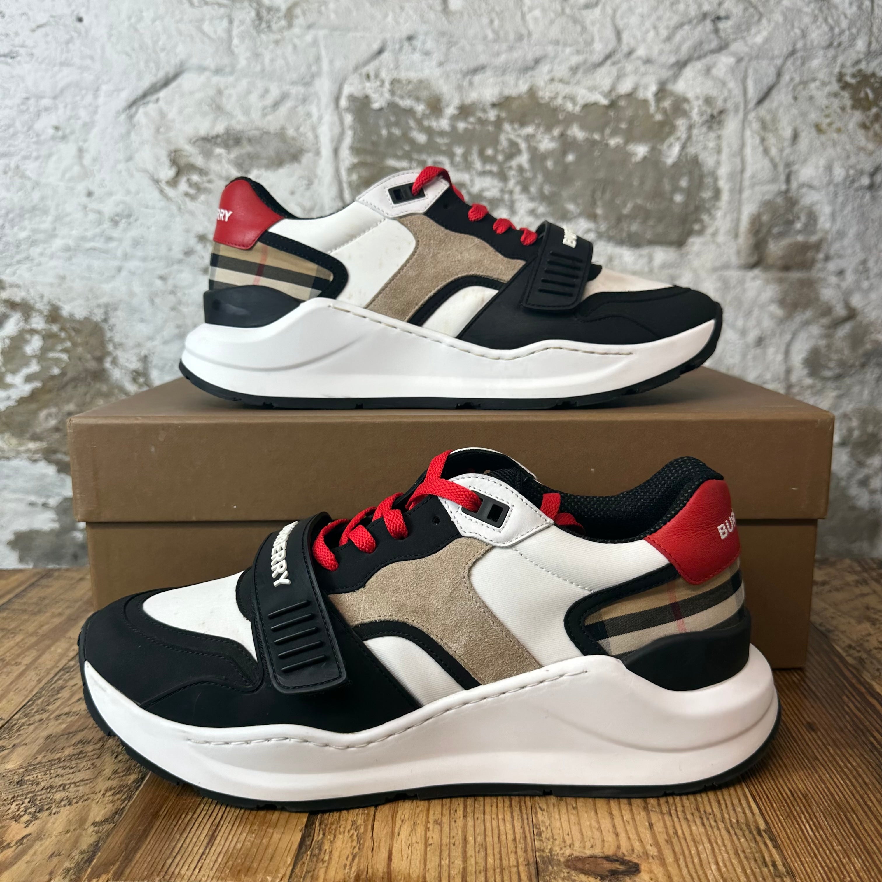 Burberry Ramsey Red Black White Sneaker Sz 9 (42)