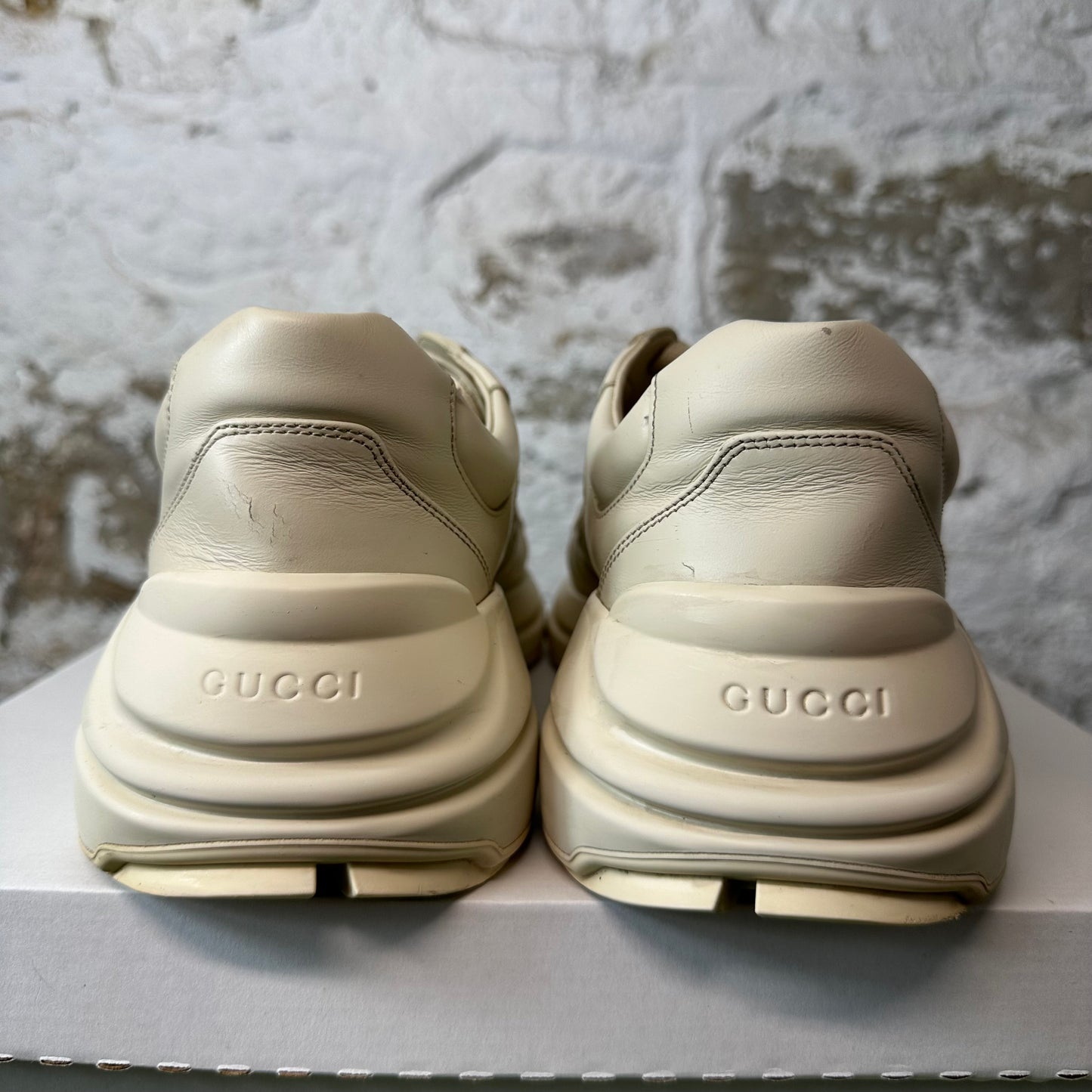Gucci Rhyton Vintage Logo Cream Sneaker Sz 9