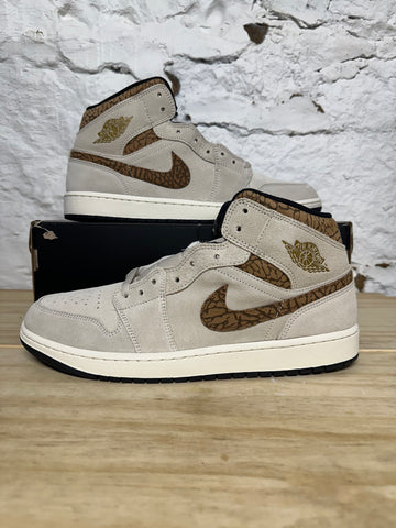 Air Jordan 1 Mid Brown Elephant Sz 13 DS