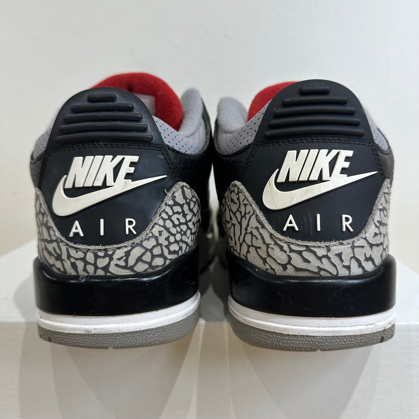 Air Jordan 3 Retro Black Cement Sz 8