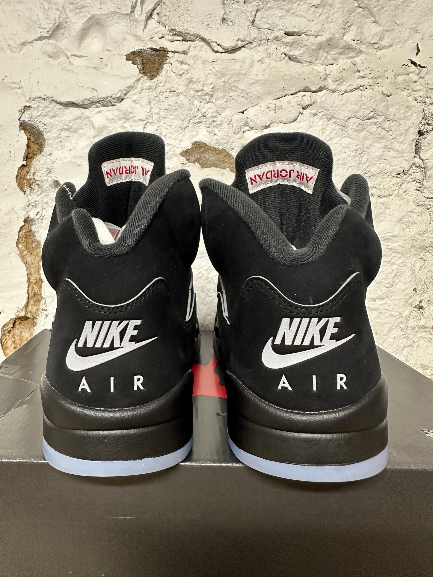 Air Jordan 5 Black Metallic Reimagined Sz 11.5 DS