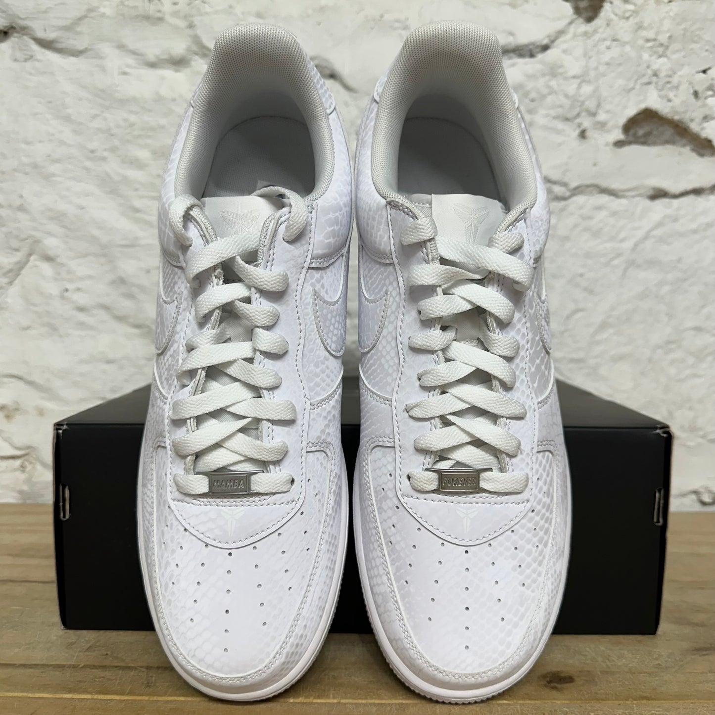 Nike Air Force 1 Low Kobe Bryant Forever White Sz 11 DS