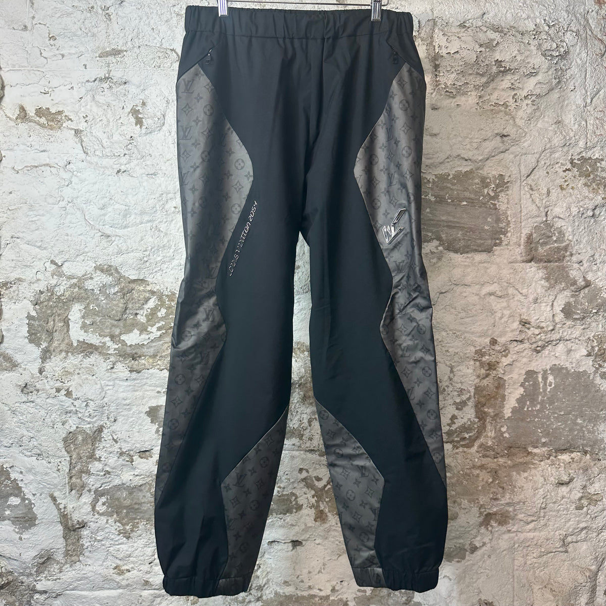 Louis Vuitton 2054 Monogram Heat Reactive Track Pants Sz L (42)
