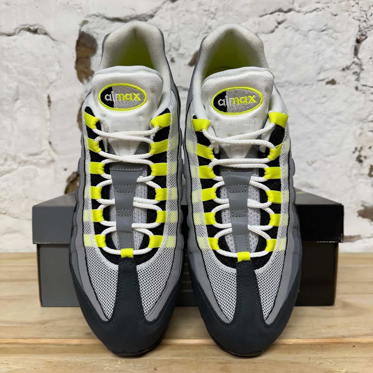 Nike Air Max 95 OG Neon (2020) Sz 11 DS