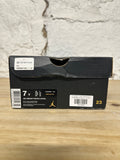 Air Jordan 11 Low Emerald Sz 7Y