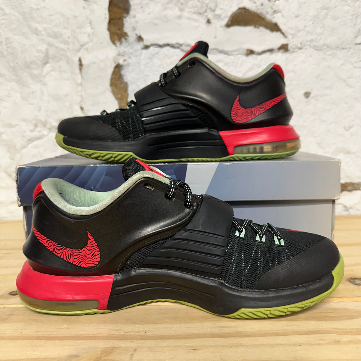 Nike KD 7 Good Apples Sz 8.5