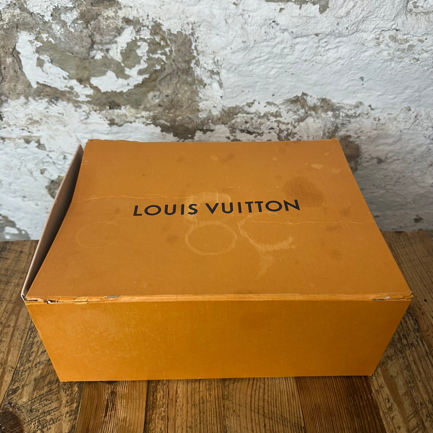 Louis Vuitton Green White Black Skate Sneaker Sz 10 (8.5LV) DS