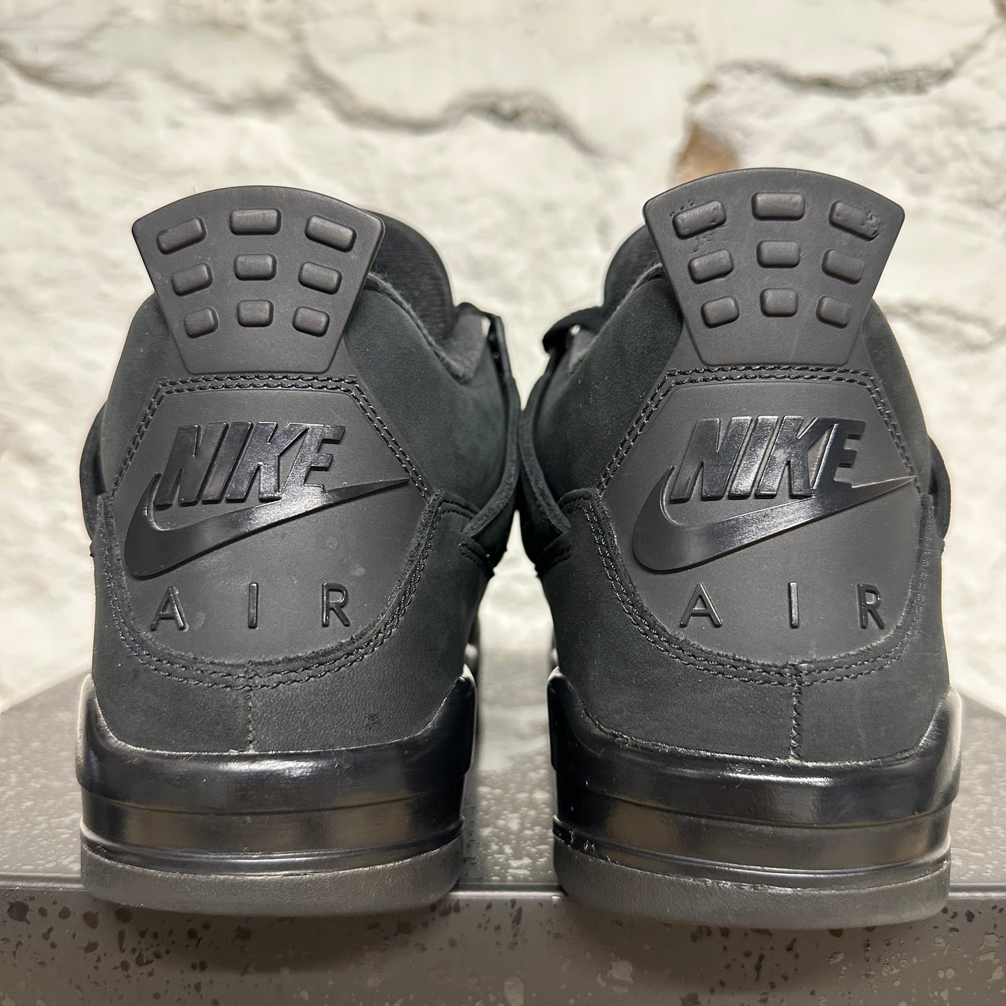 Air Jordan 4 Black Cat Sz 9.5
