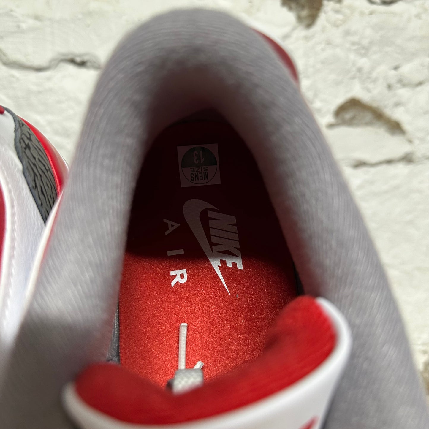 Air Jordan 3 Fire Red Sz 13 DS
