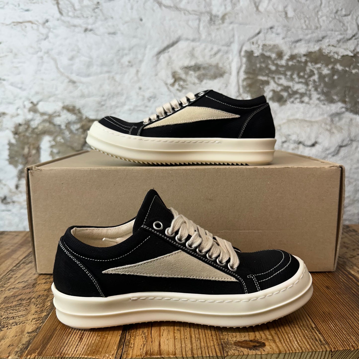 Rick Owens Vintage Black Milk Sneaker Sz 4 (35) DS