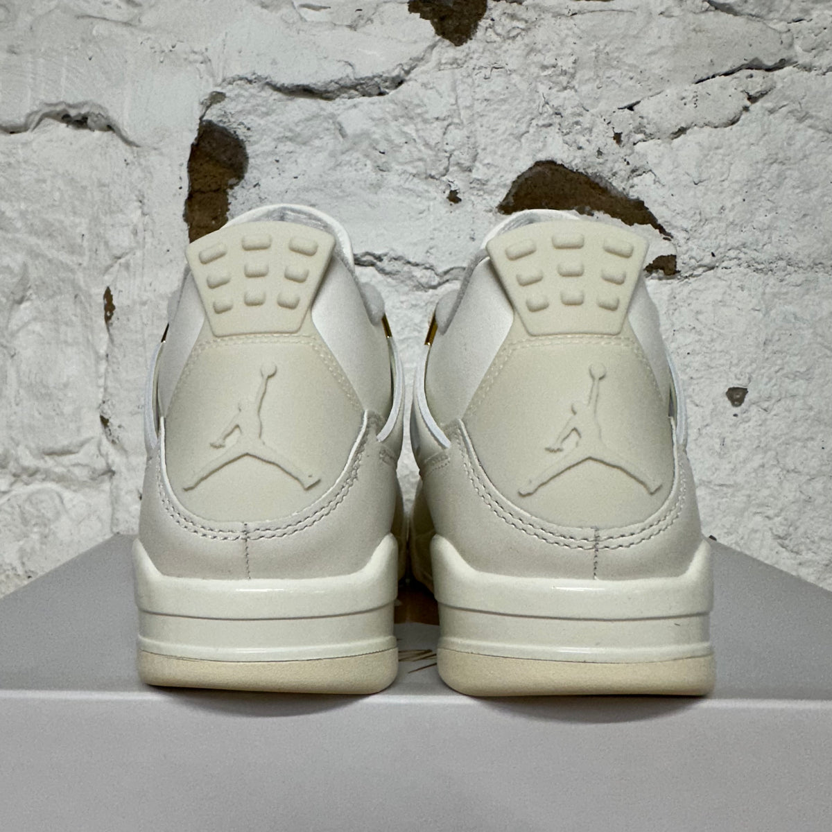 Air Jordan 4 Metallic Gold Sz 7.5 (9W) DS