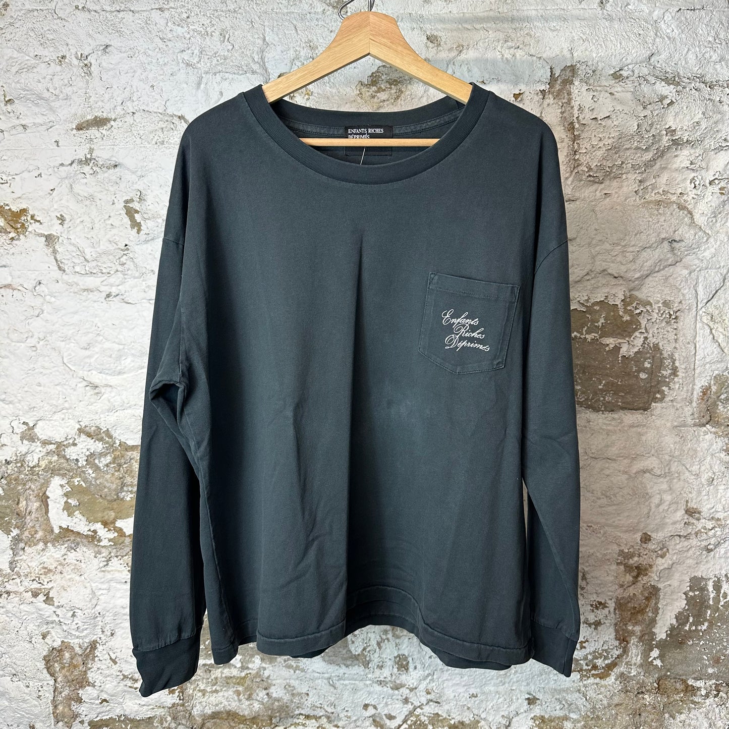 ERD Family Portrait L/s Black Sz M
