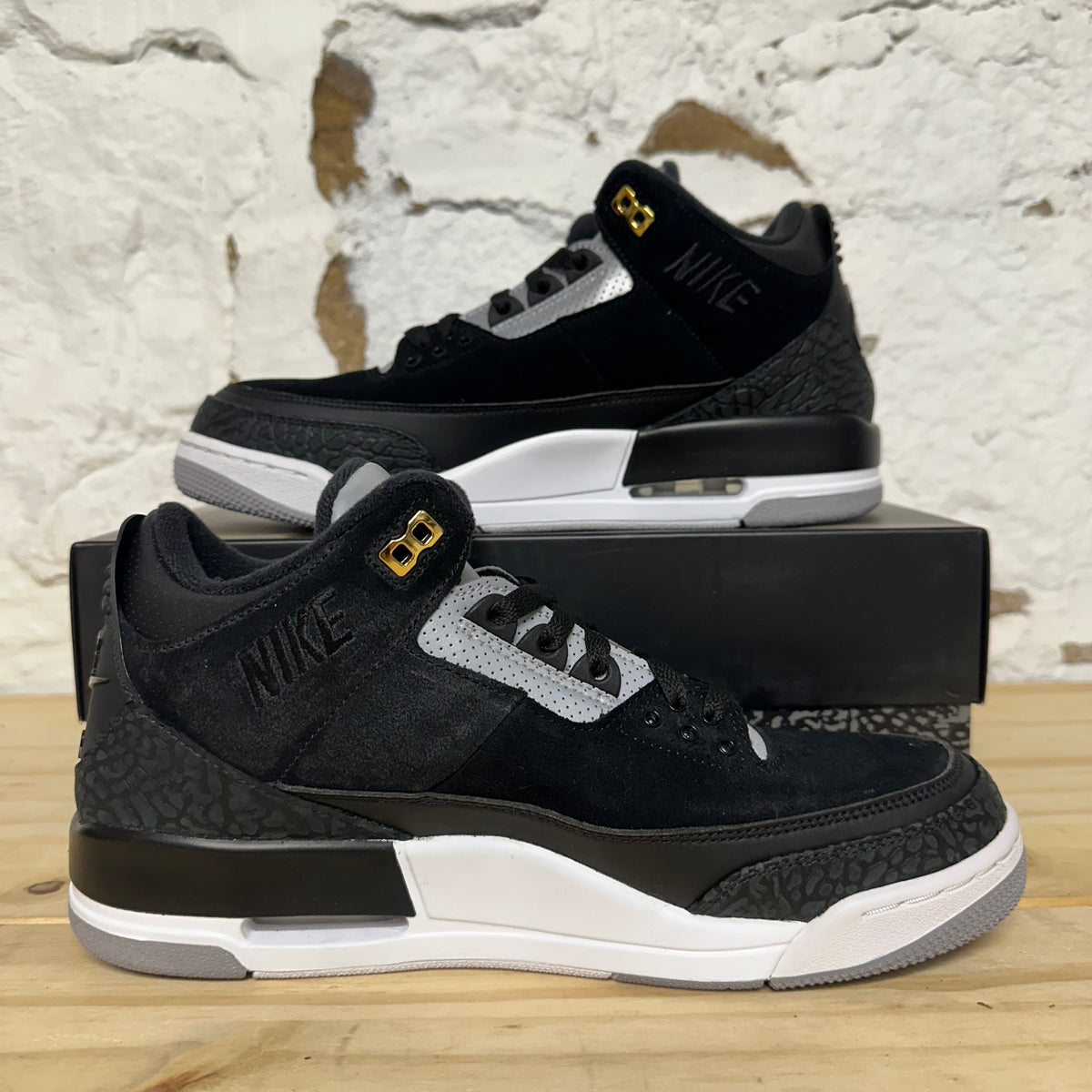 Air Jordan 3 Tinker Black Cement Sz 10 DS