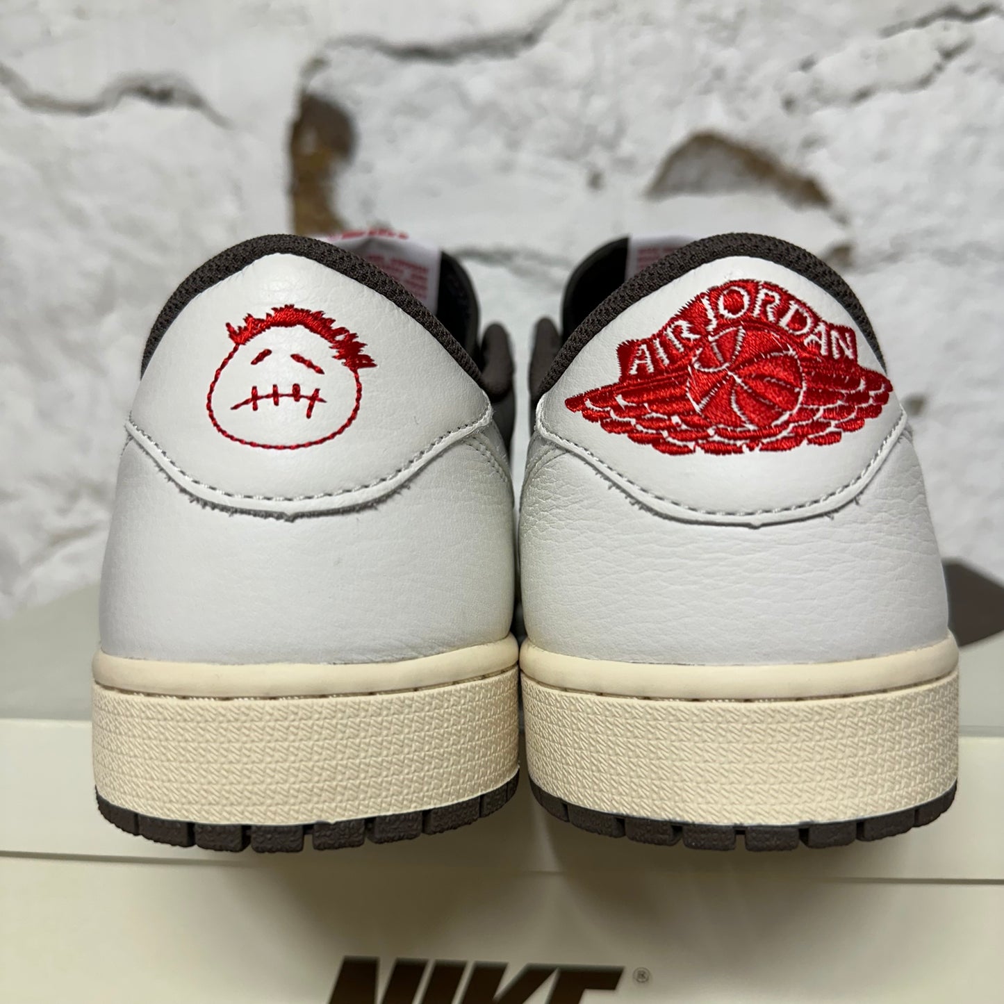 Air Jordan 1 Low Travis Scott Reverse Mocha Sz 13 DS