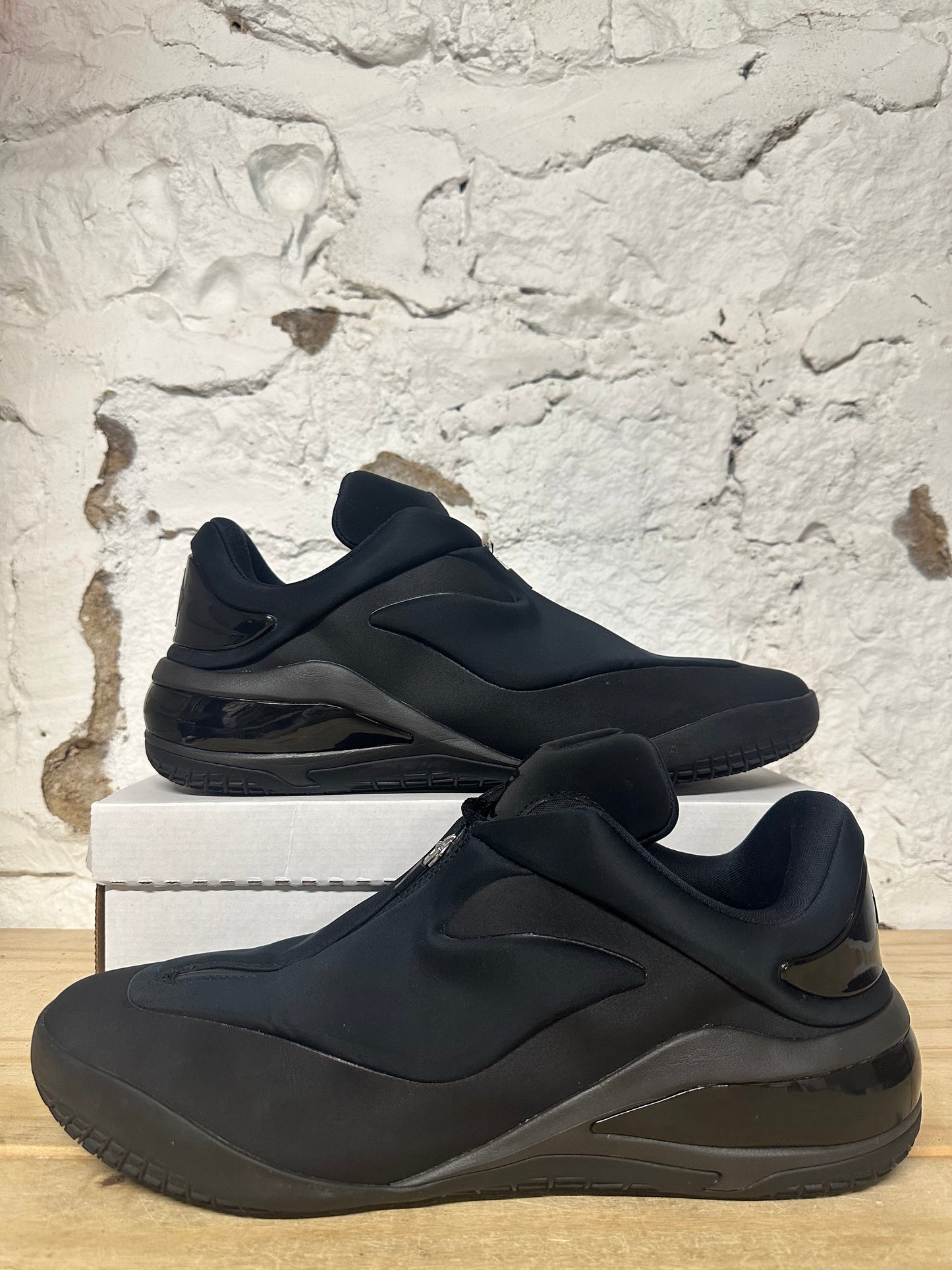 Converse Shai 001 Charm Black Sz 15