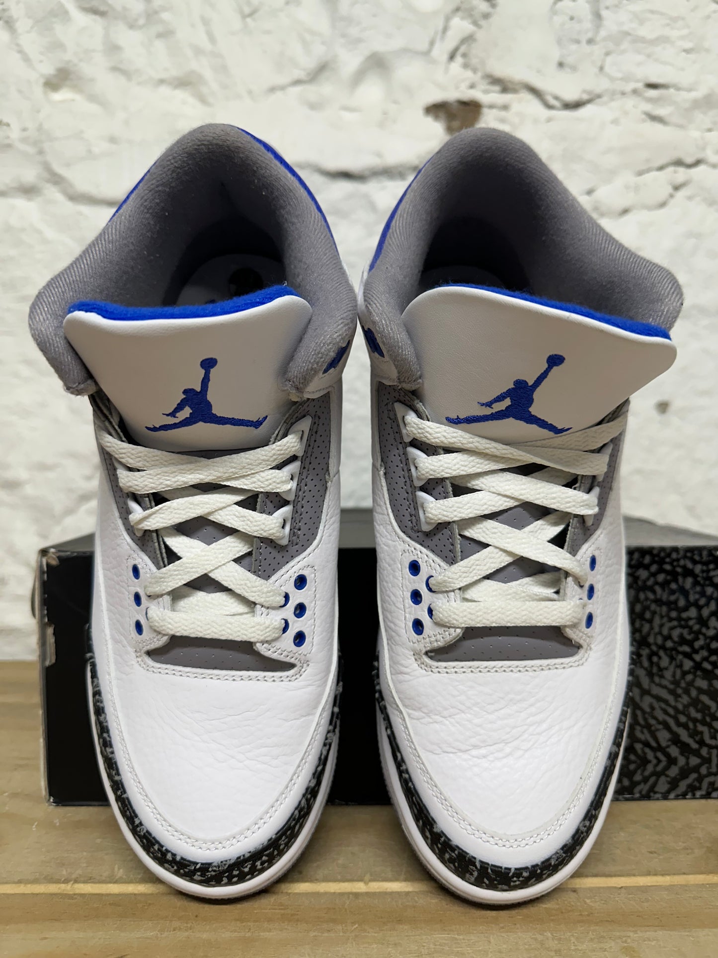 Air Jordan 3 Racer Blue Sz 8.5
