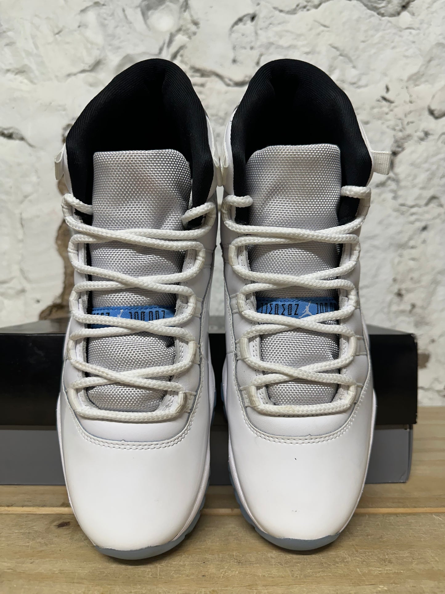 Air Jordan 11 High Legend Blue Sz 10