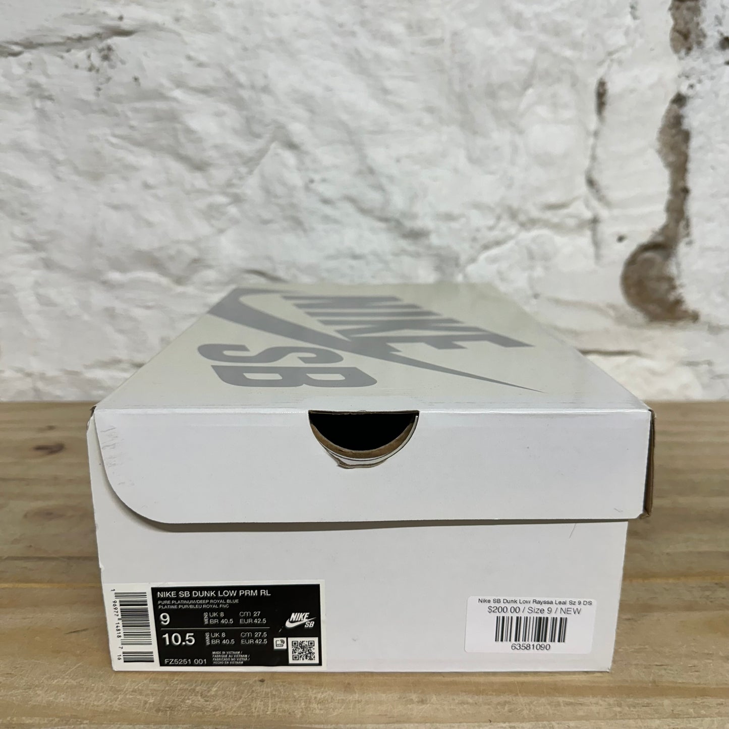 Nike SB Dunk Low Rayssa Leal Sz 9 DS