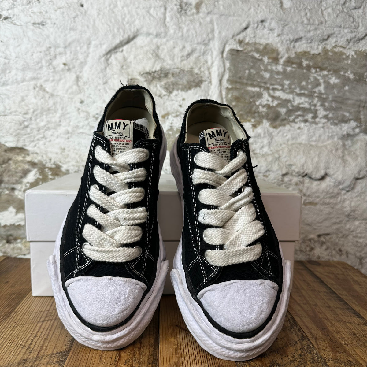 Maison Mihara Black White Peterson 23 Sneaker Sz 6.5 (39)