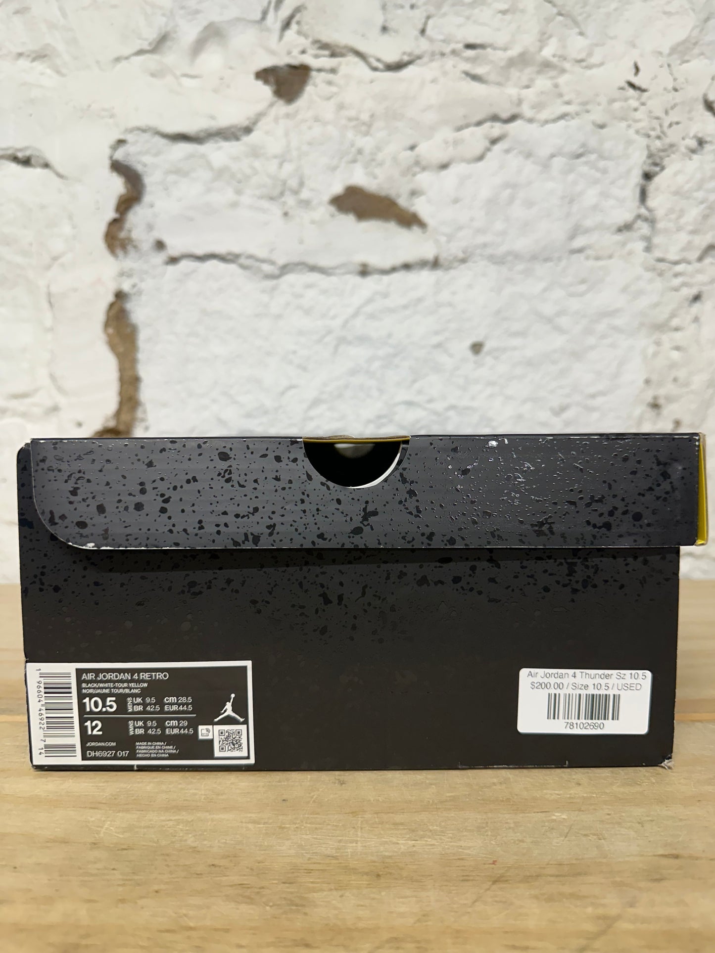 Air Jordan 4 Thunder Sz 10.5