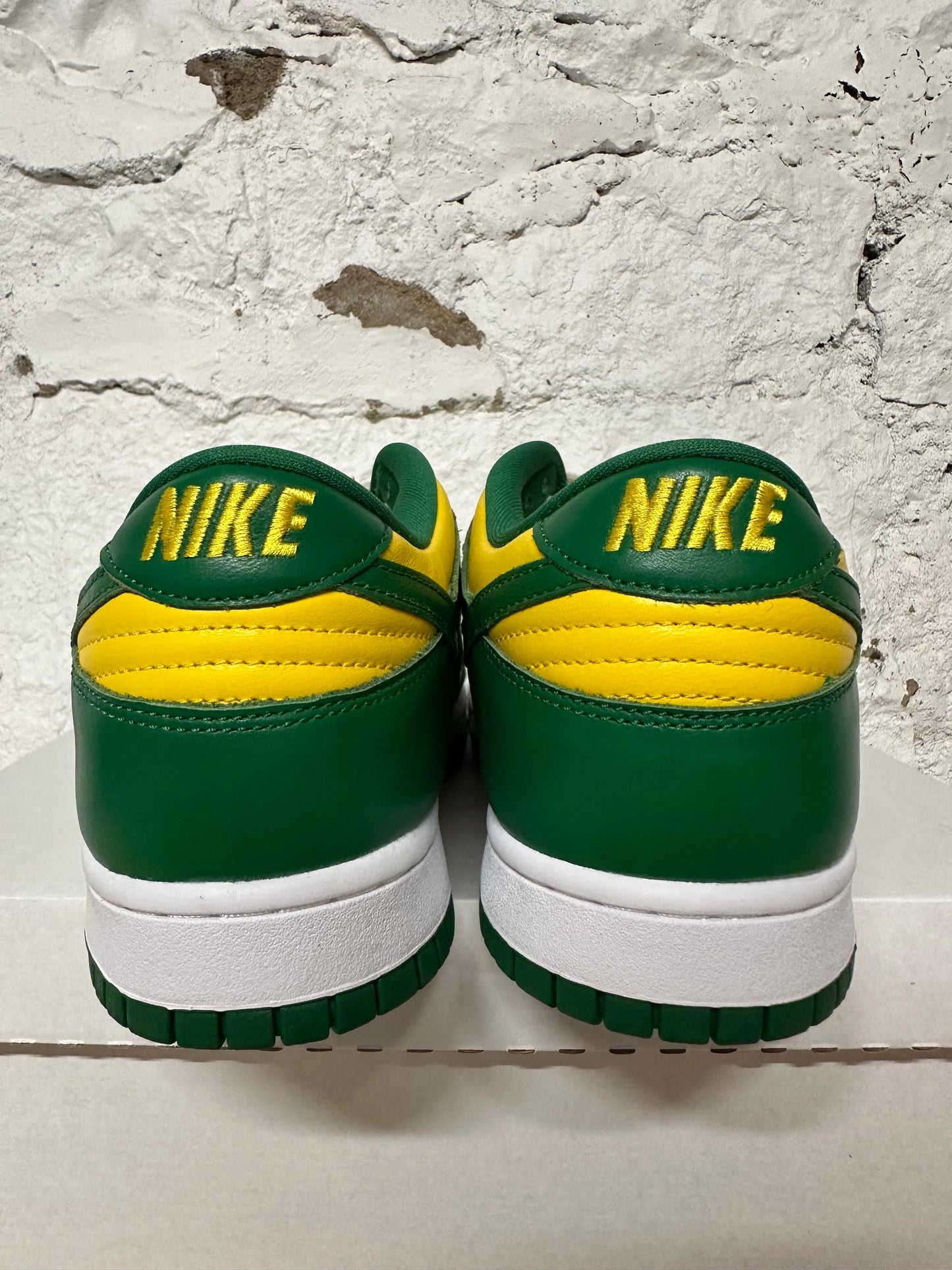 Nike Dunk Low Brazil Sz 11 DS