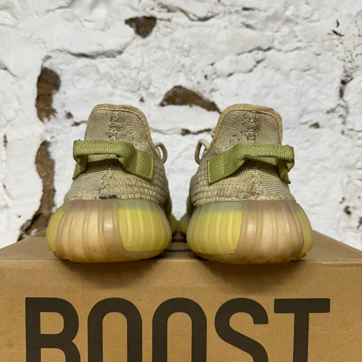 Yeezy 350 V2 Flax Sz 10