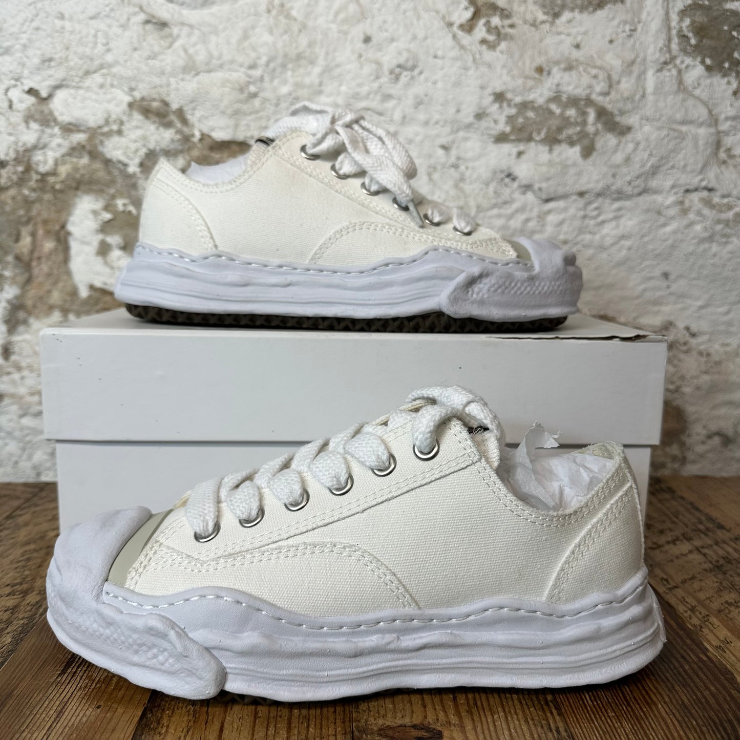 Maison Mihara Triple White Hank Sneaker Sz 7 (40) DS