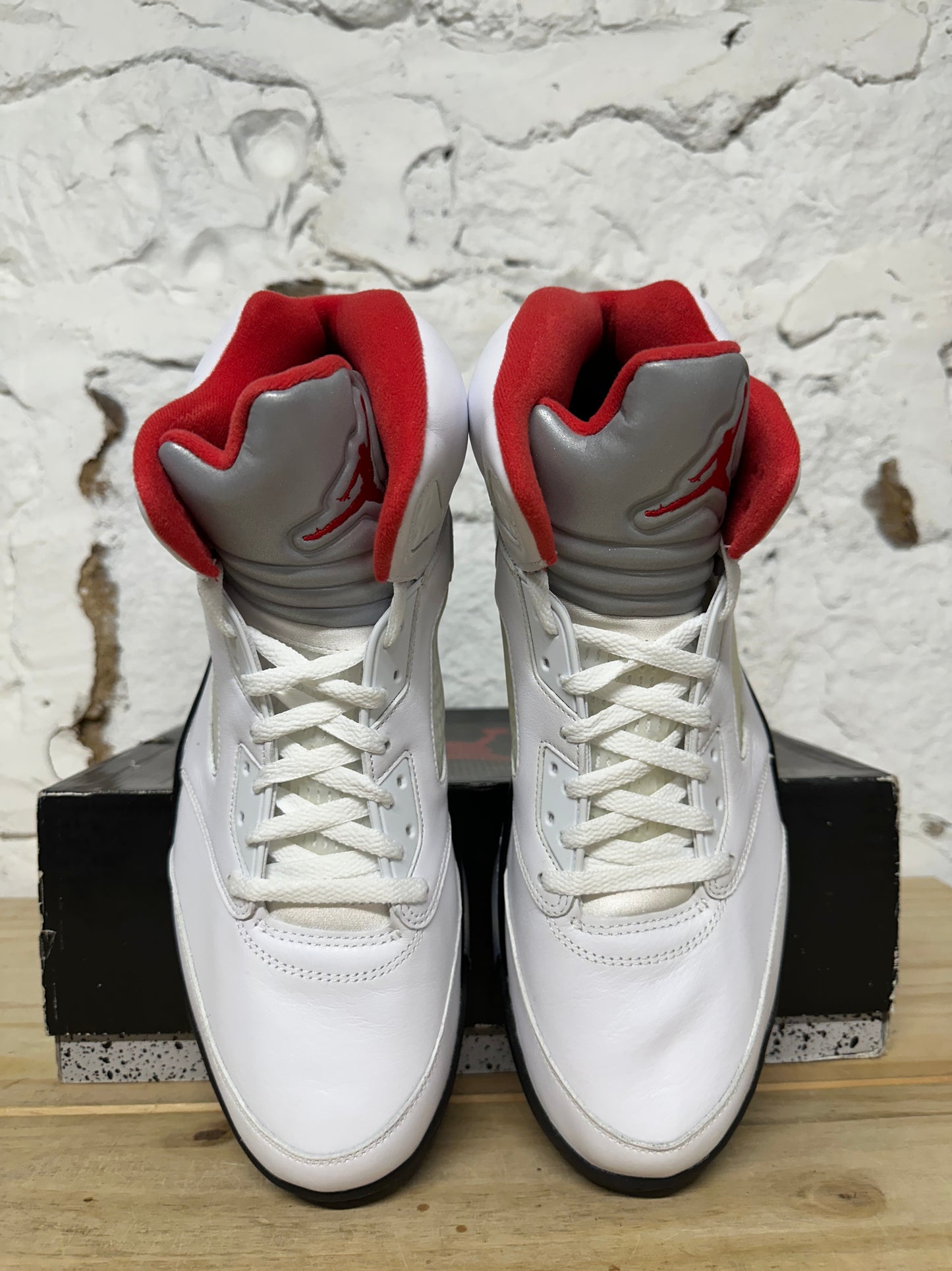 Air Jordan 5 Fire Red Sz 14 DS