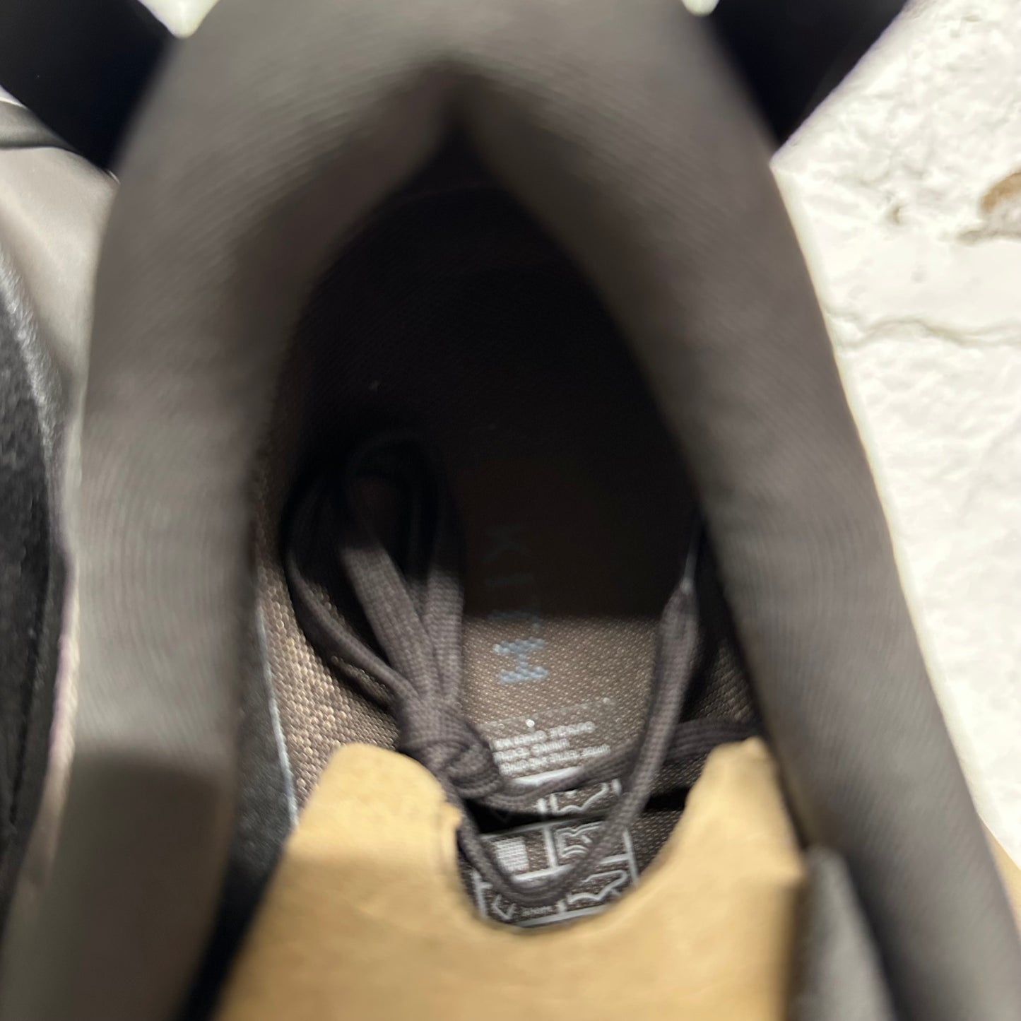 On Cloud Cloudswift K-Tech 2 Kith Thorn Ganache Sz 10.5