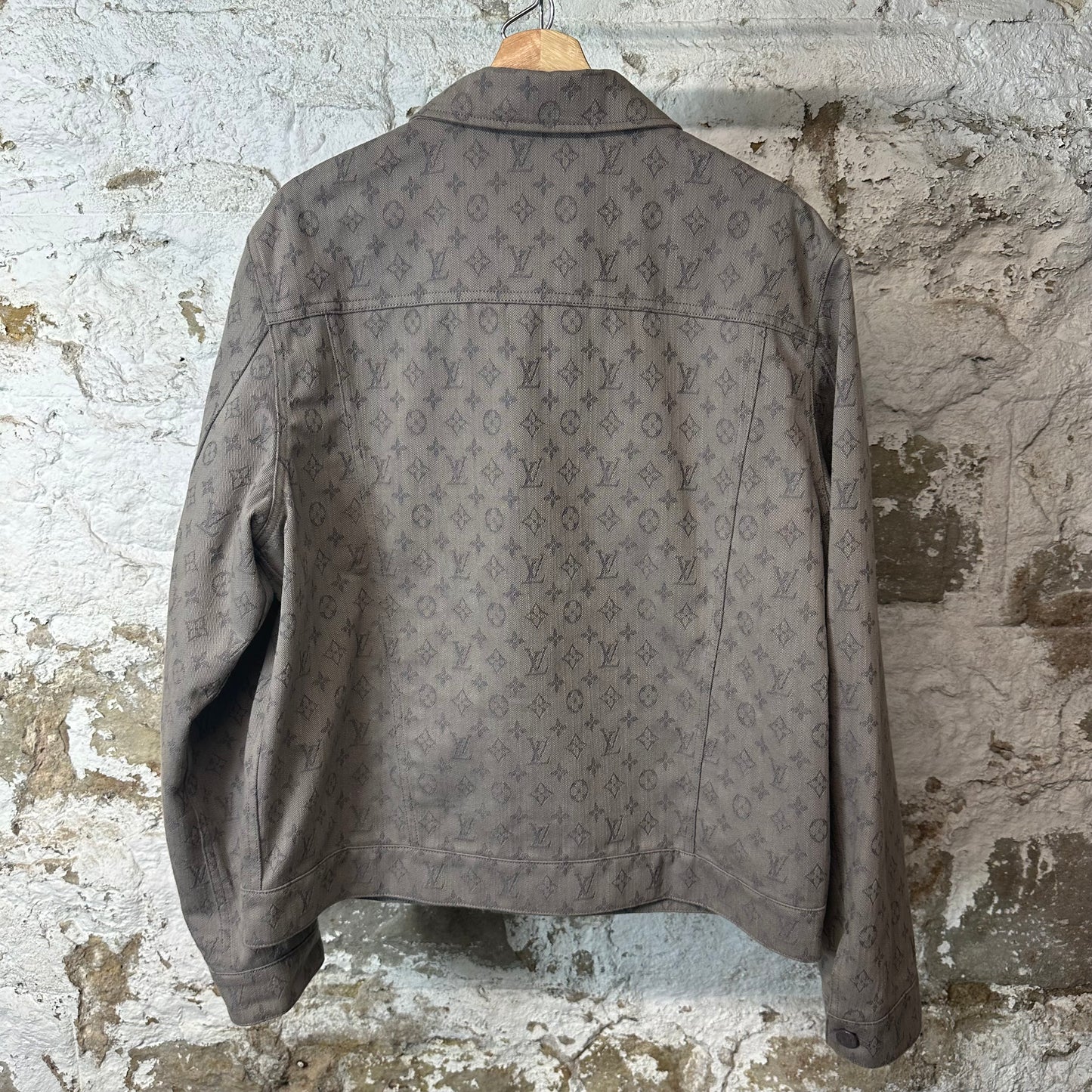 Louis Vuitton Grey Monogram Denim Jacket Sz XXL (54)