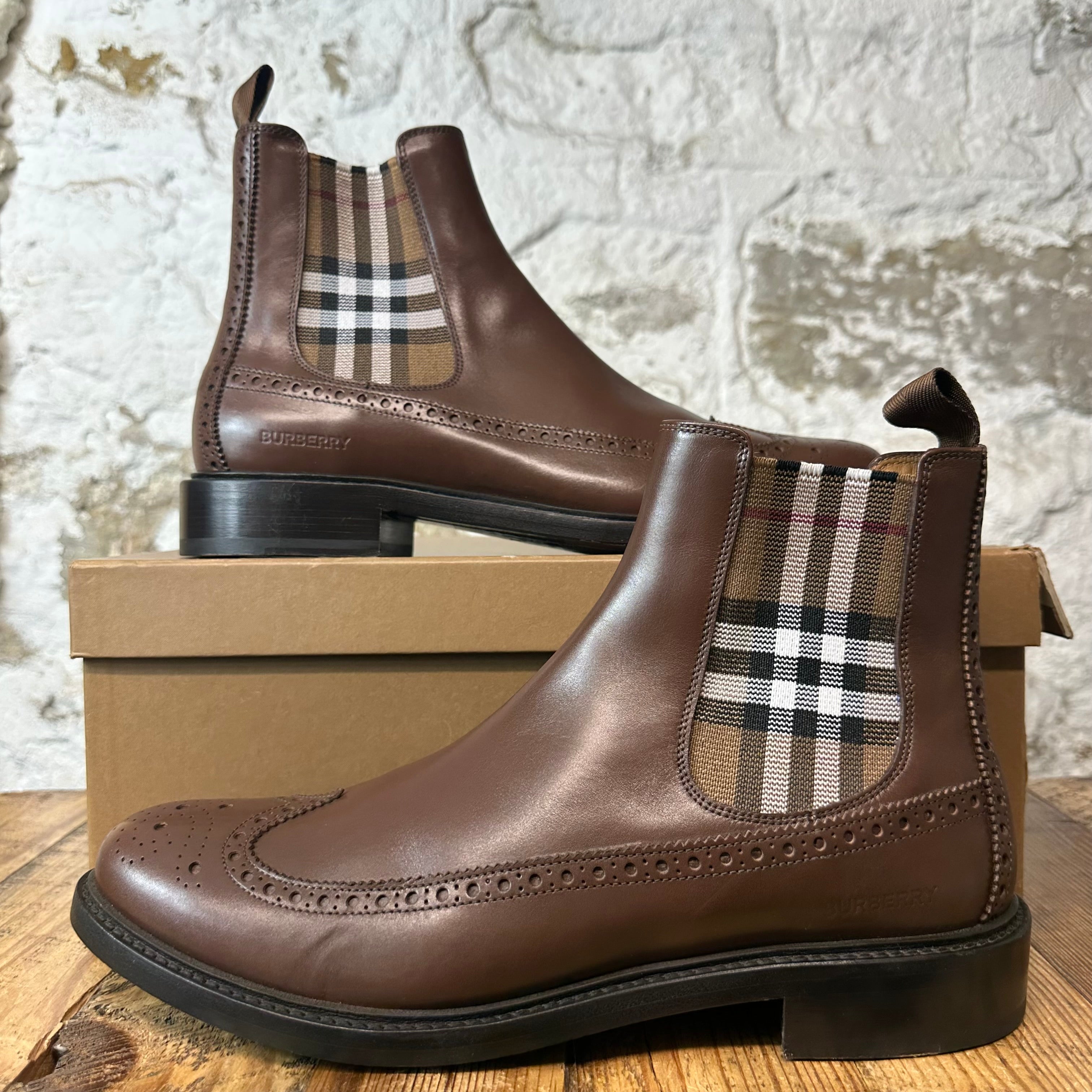 Burberry Vintage Check Brown Chelsea Boot Sz 11 (44)