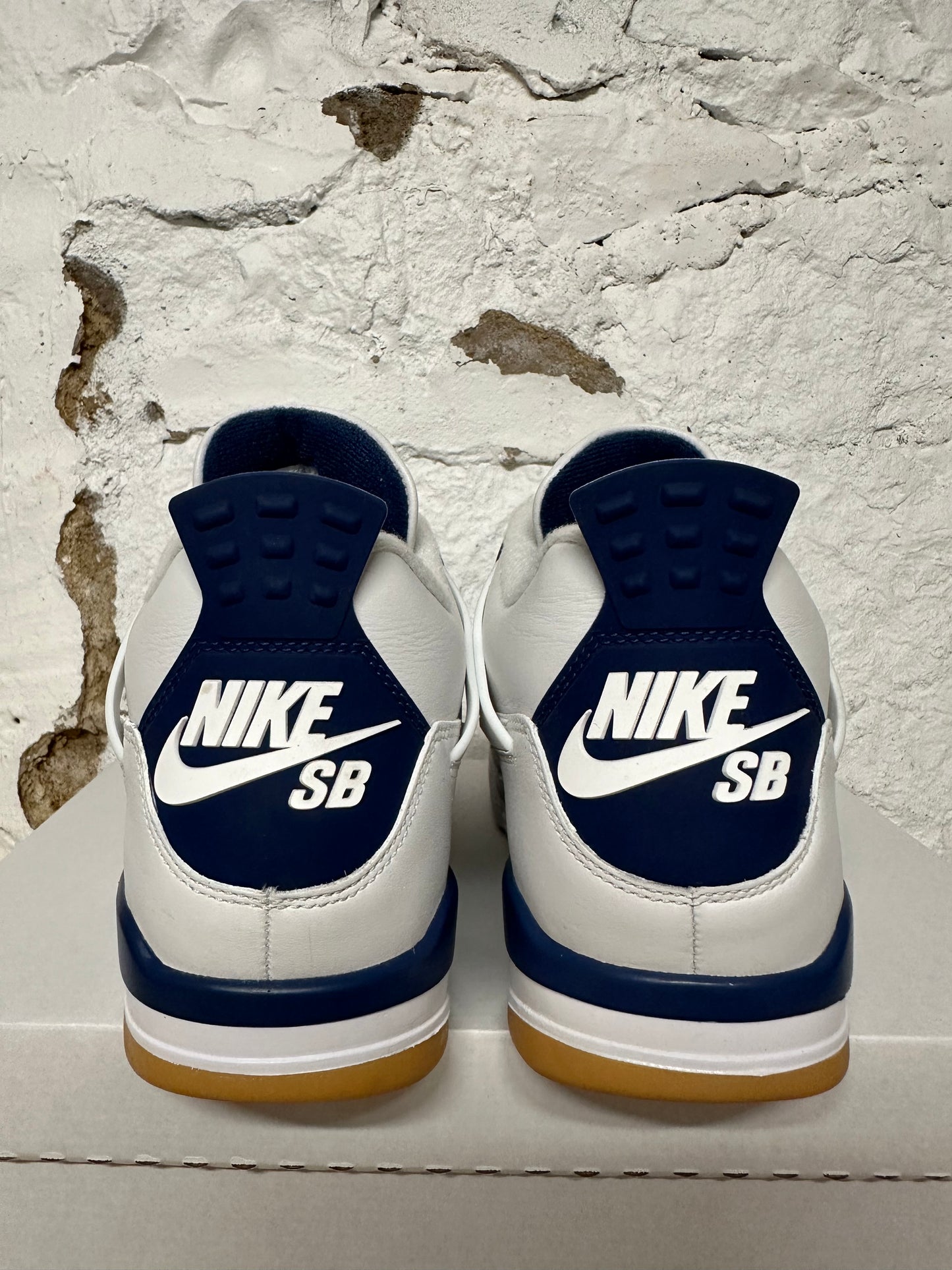 Air Jordan 4 SB Navy Sz 8