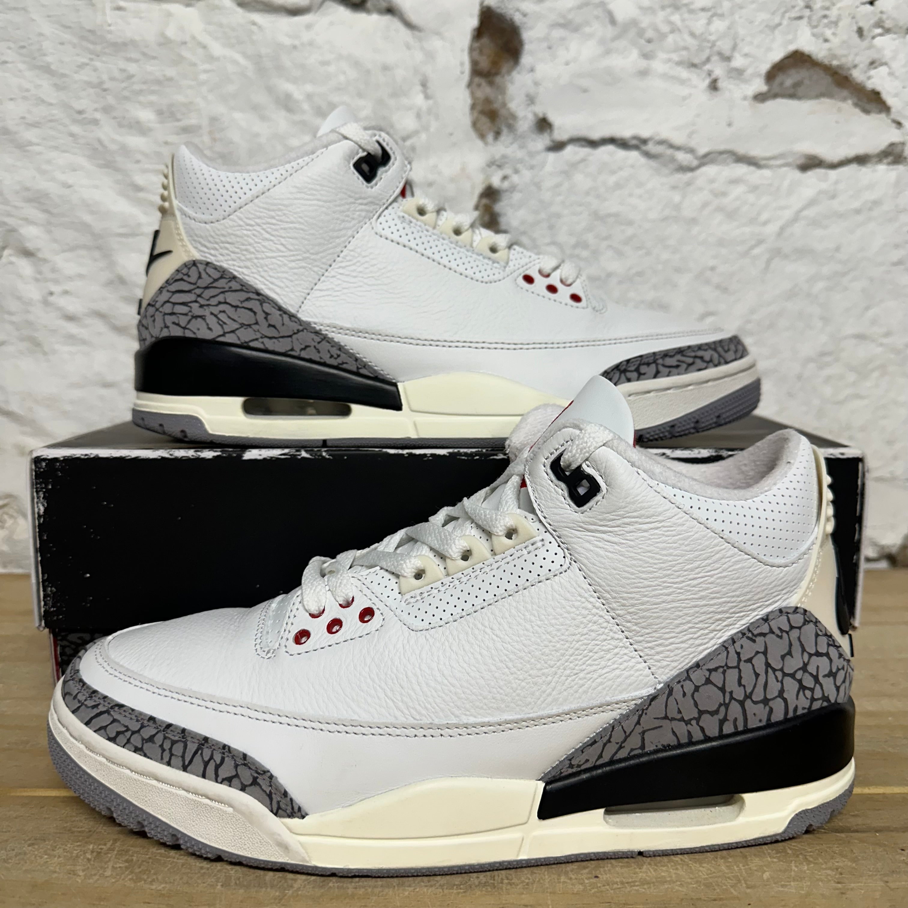 Air Jordan 3 White Cement Reimagined Sz 9.5