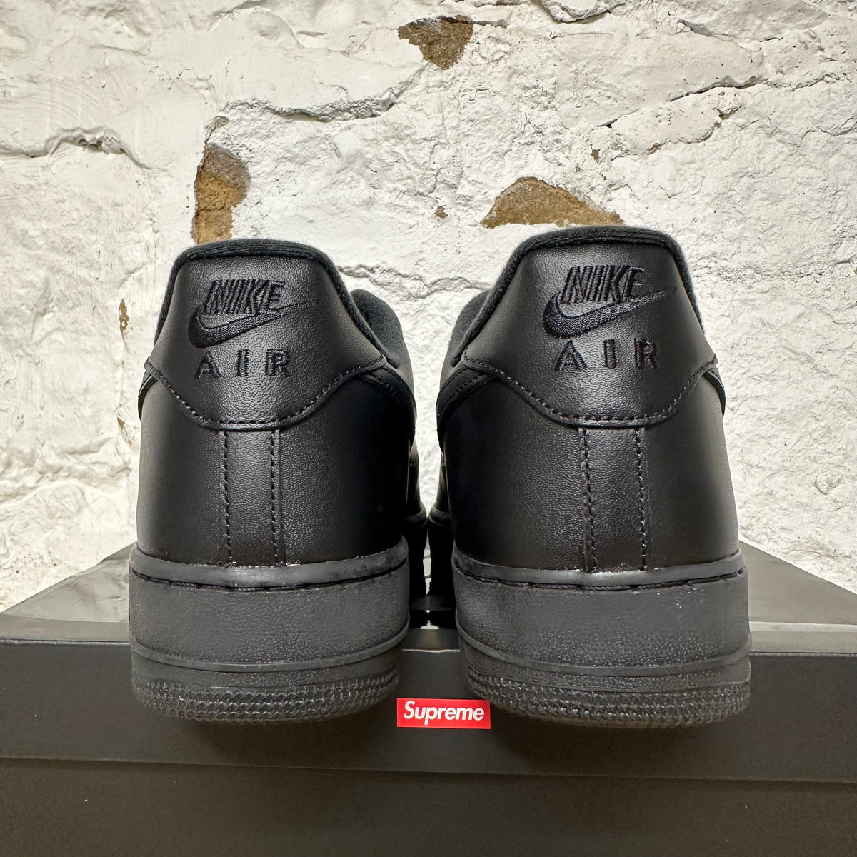 Nike Supreme Air Force 1 Low Black Sz 13 DS