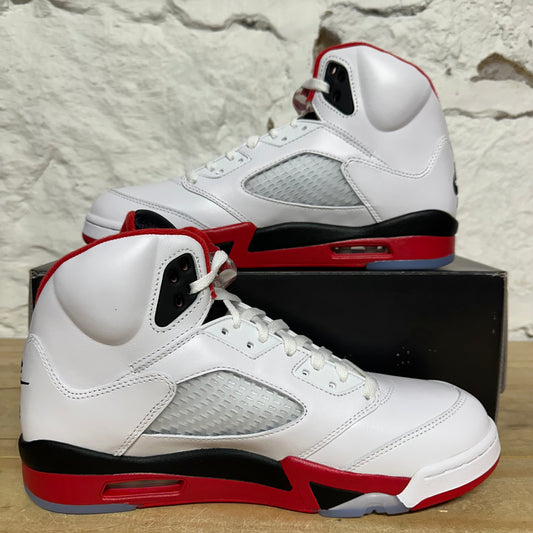 Air Jordan 5 Fire Red Black Tongue (2025) Sz 10 DS