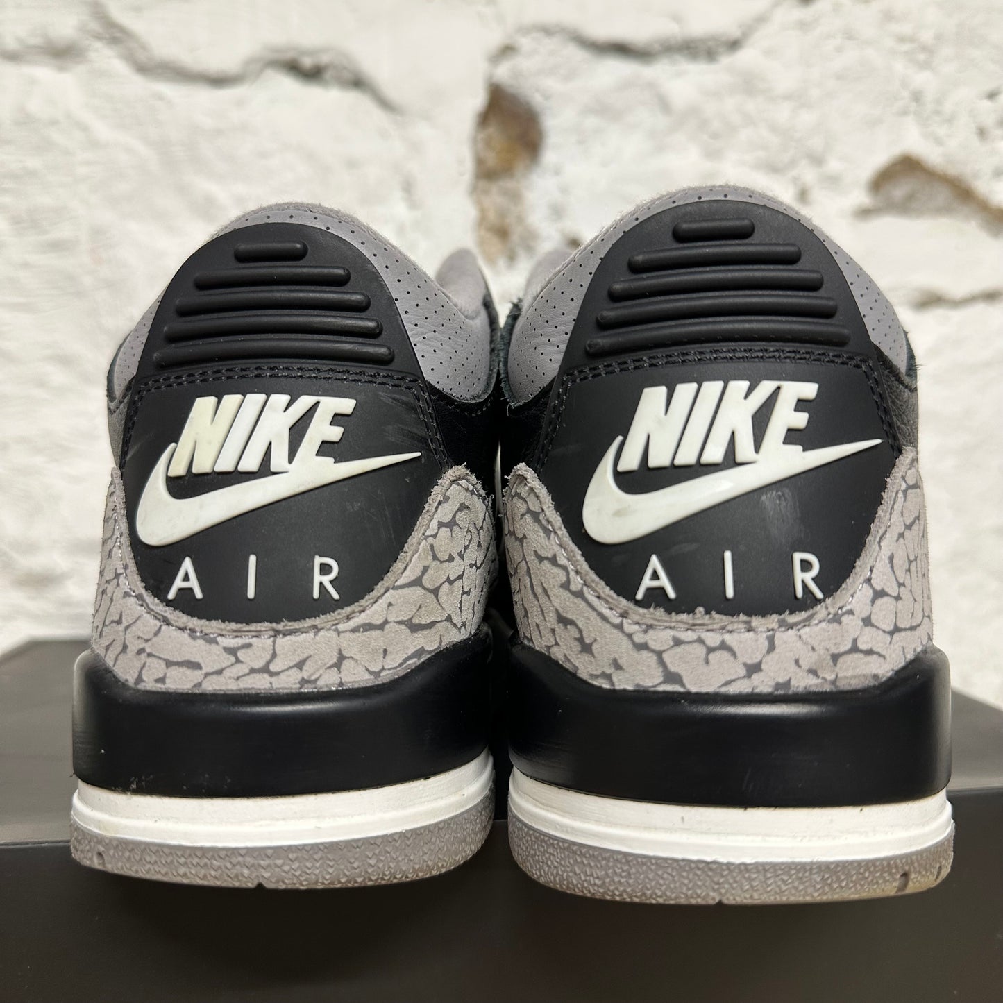 Air Jordan 3 Black Cement Sz 8