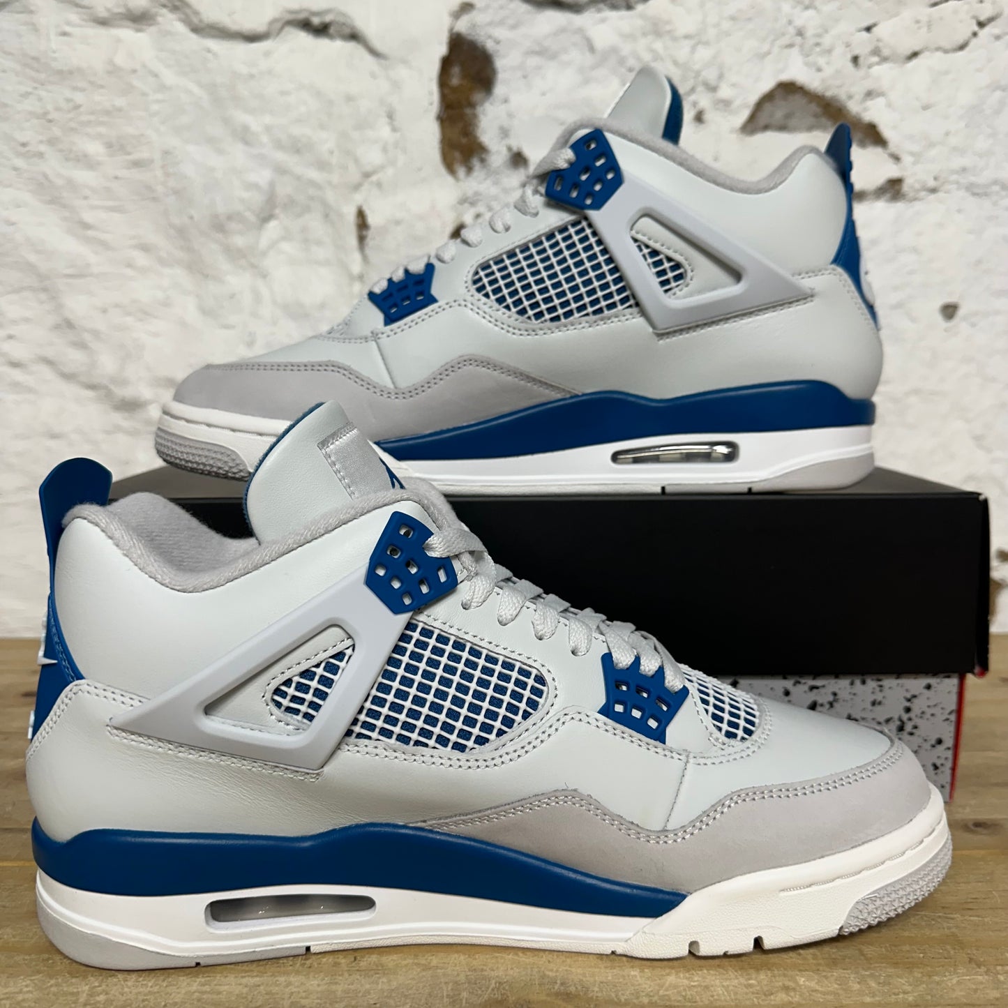 Air Jordan 4 Military Blue (2024) Sz 10 DS