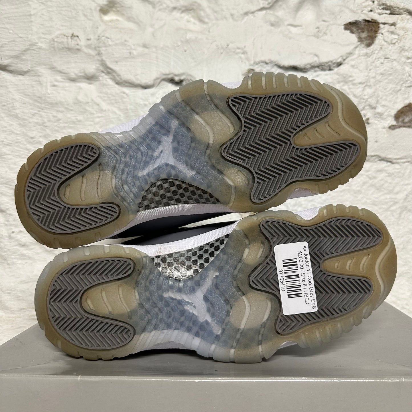 Air Jordan 11 High Cool Grey Sz 8