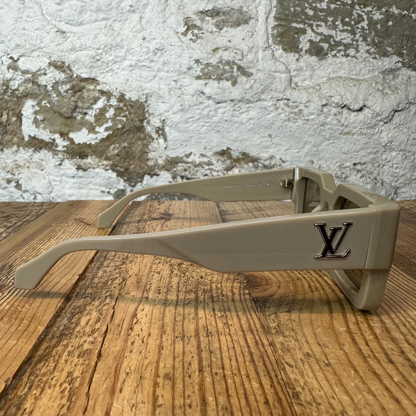 Louis Vuitton Clash Square Beige Sunglasses W/ Box