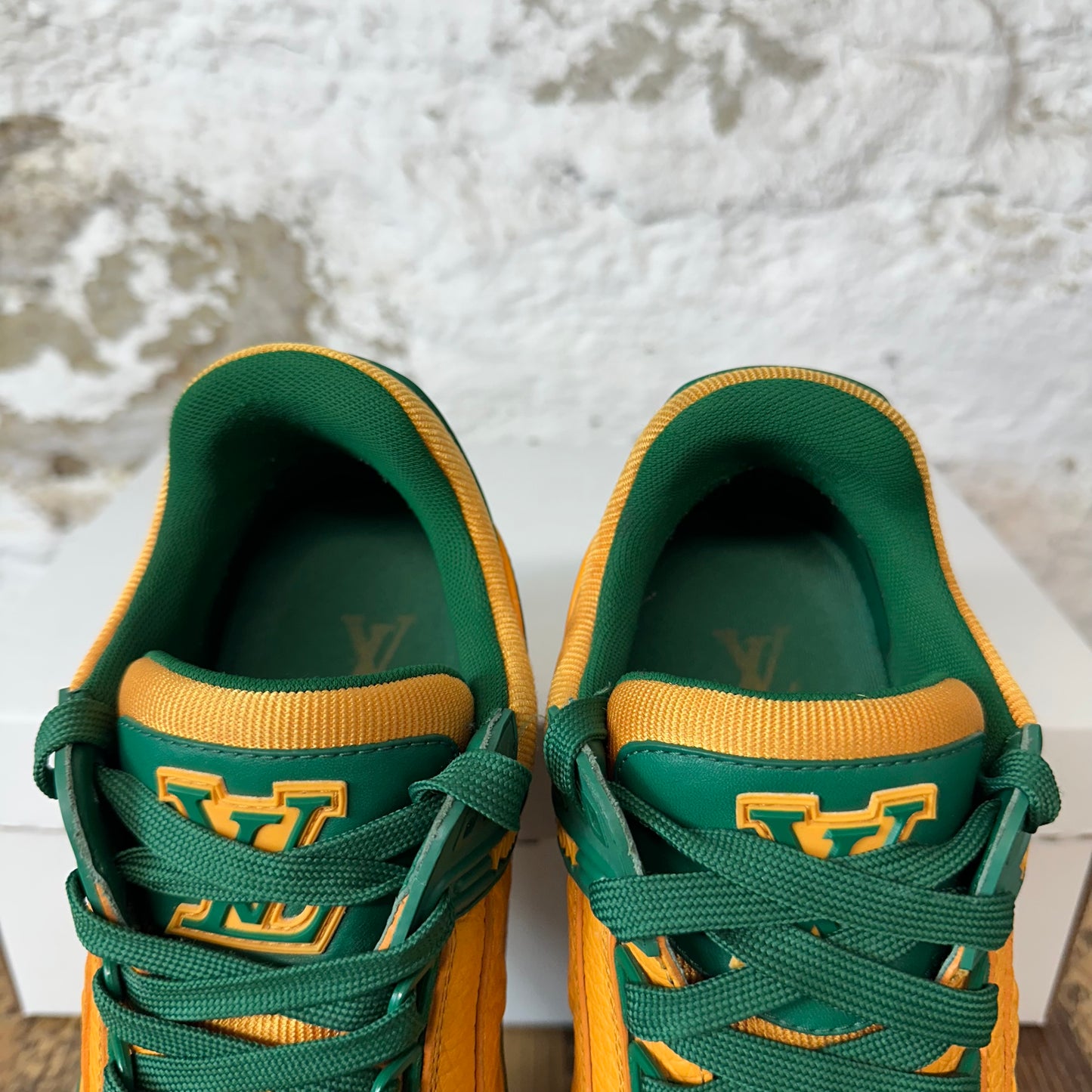 Louis Vuitton Orange Green Trainer Sz 7.5 (6LV) No Box