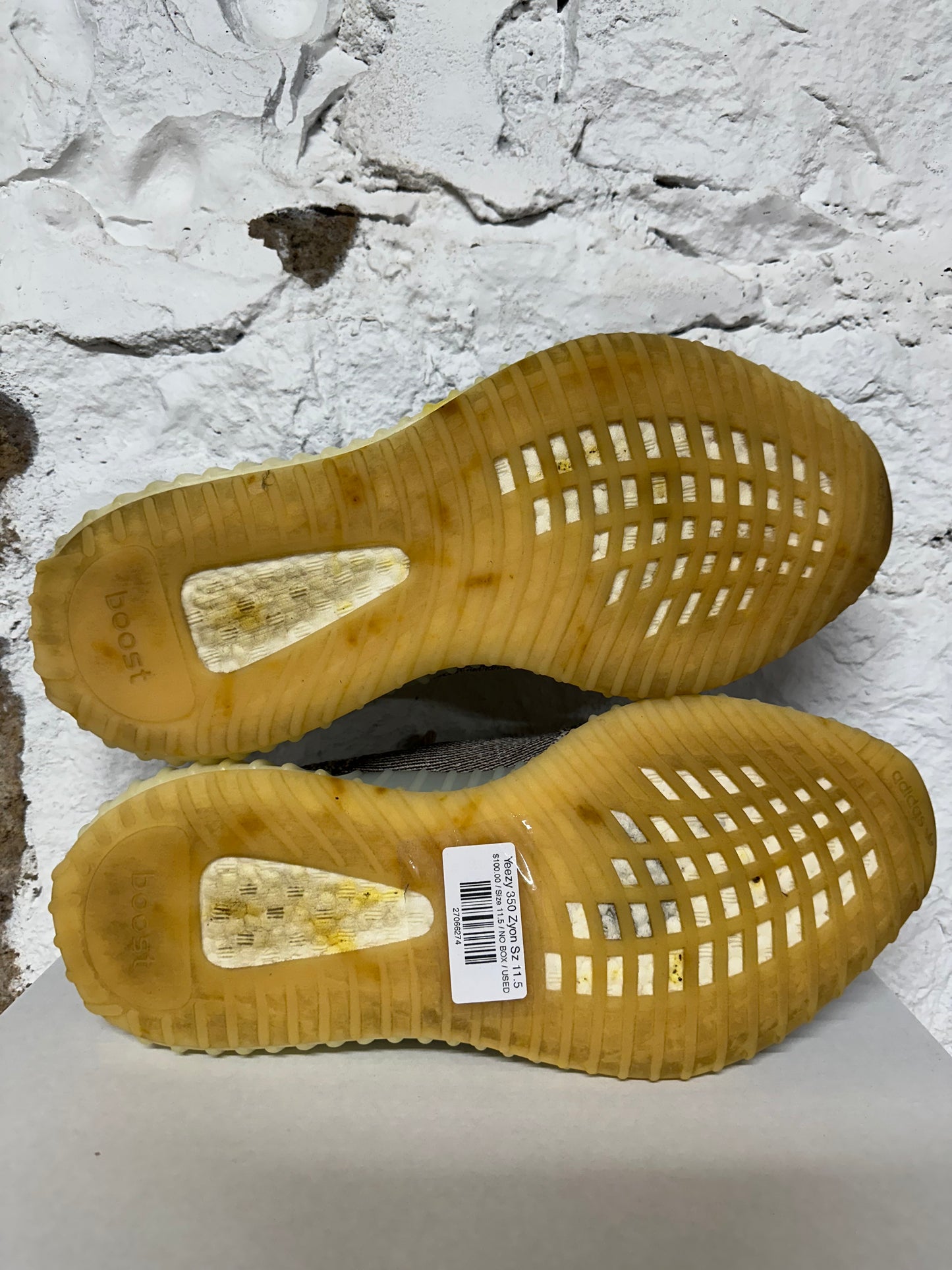 Yeezy 350 V2 Zyon Sz 11.5